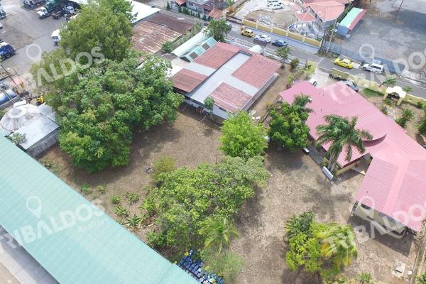 Venta de terreno en milla 8