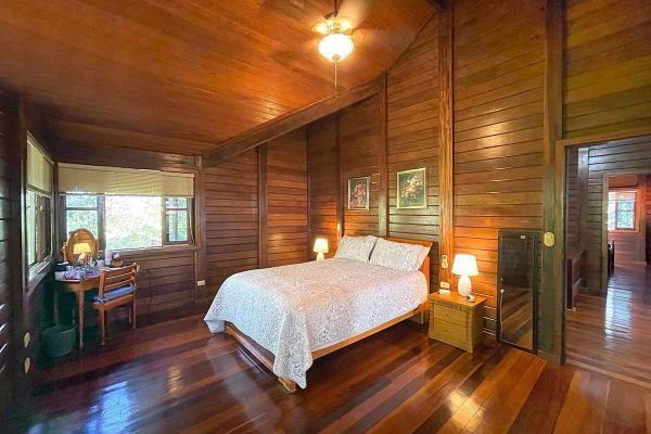 Amazing house 30 minutes from the city