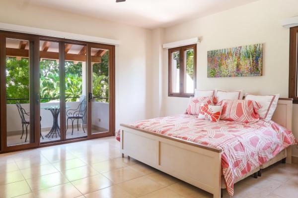 Beautiful house for sale in buenaventura