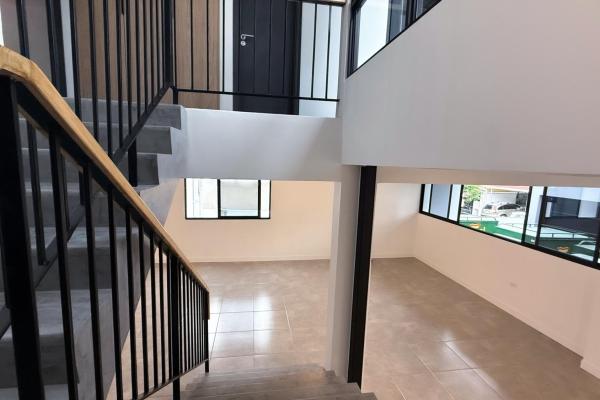 Hermosa casa moderna industrial en betania