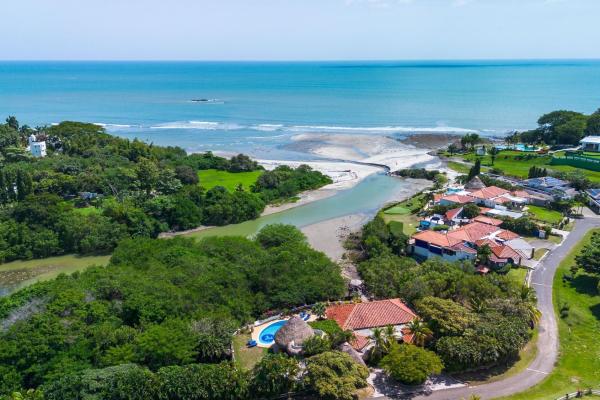 Punta barco: lujo con vistas al mar