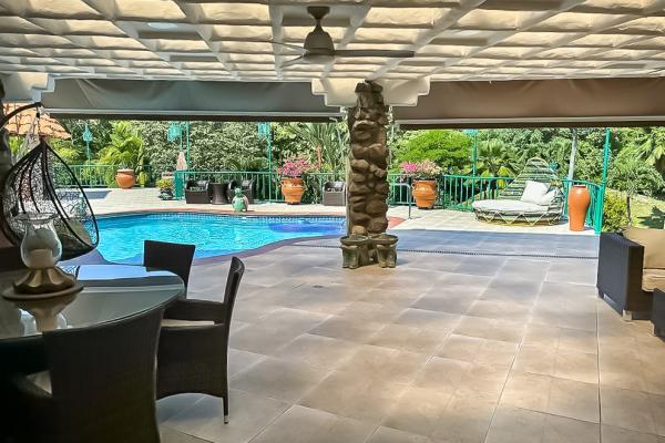 Se vende hacienda en punta barco resort