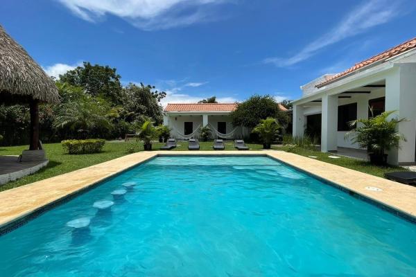 Beach house for sale, casa nia, punta barco viejo