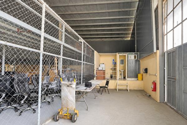 Venta de galera con mezzanine en pacora