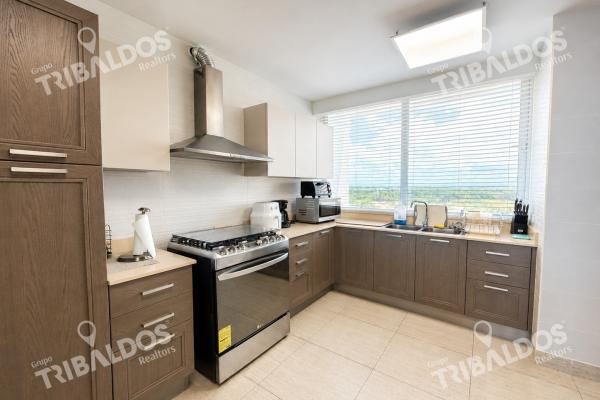 Venta de apartamento en playa blanca ph lighthouse beach tower