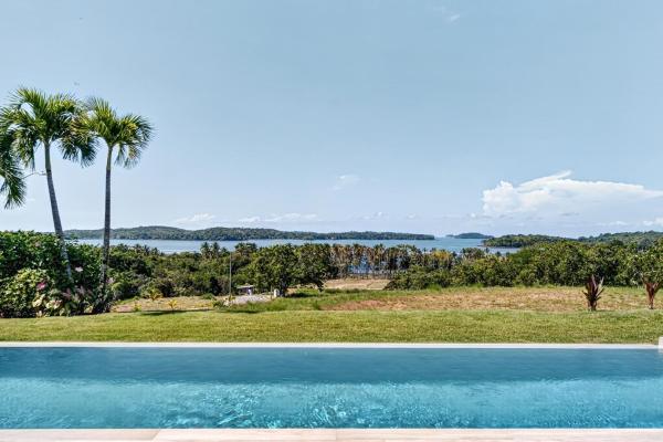 Casa moderna-hermosa bay boca chica panamá