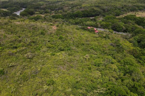 Atractiva finca de 8,7 hectáreas cerca de santa fe