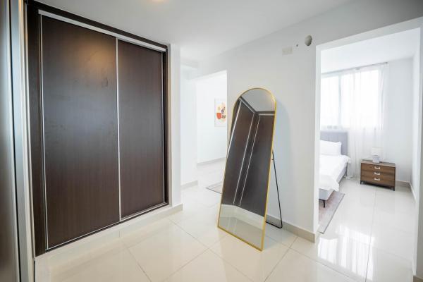 Under appraised value, san francisco $250,000