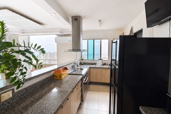 Sale of condo in ph tao, san francisco