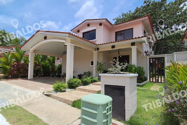 Sale of family house in ph sunset hills, costa verde
