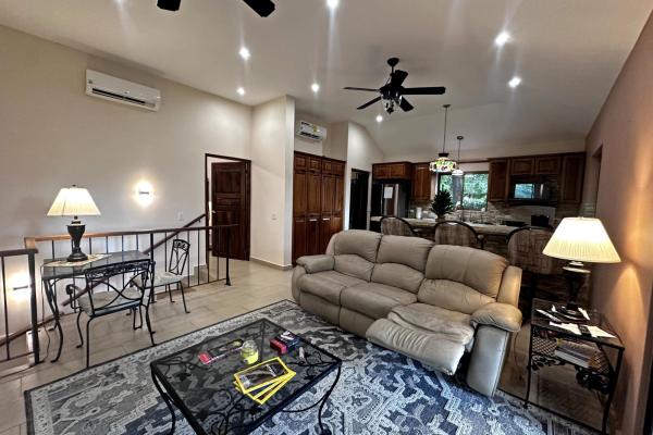 Oportunidad! se vende hermosa casa con piscina en altos del maría