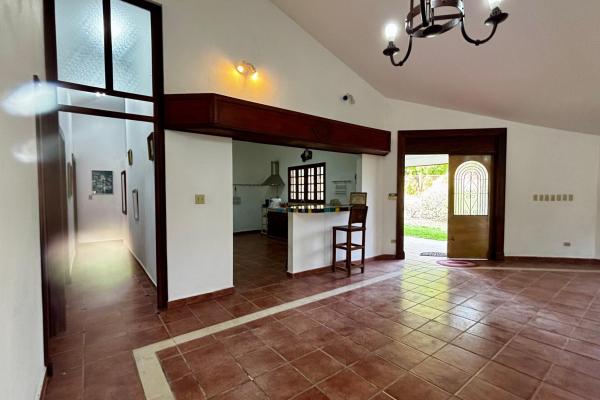 House in coronado, las acacias avenue