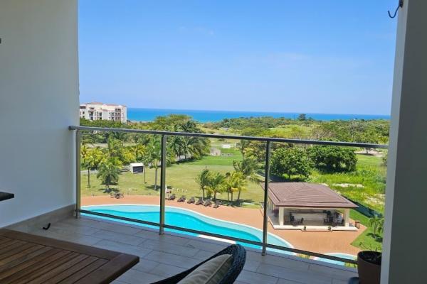 Apartamento con vista al mar en perlamar