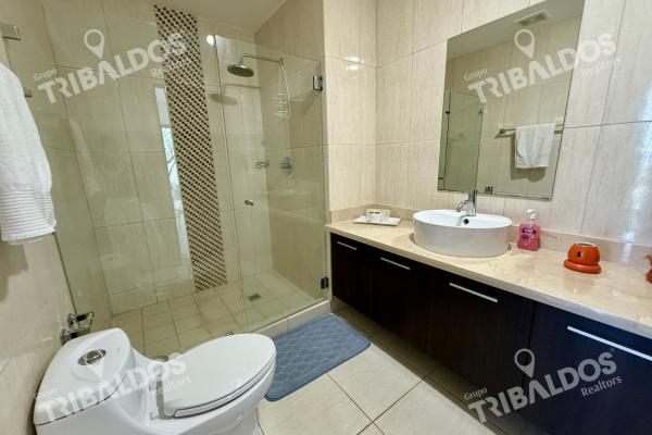 Alquiler de apartamento en ph waterways 1, rio hato, antón