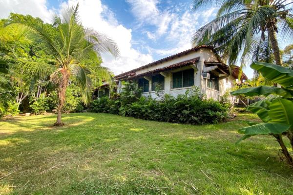 Venta de terreno en altos del golf