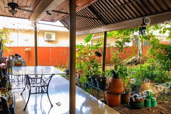 Venta de casa con uso comercial en san francisco
