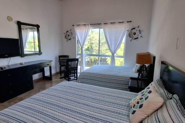 Venta de townhouse en villas de decameron, farallón, coclé