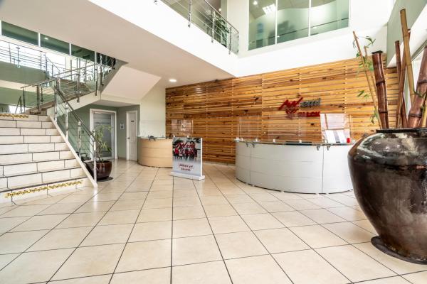 Office building for sale in albrook
