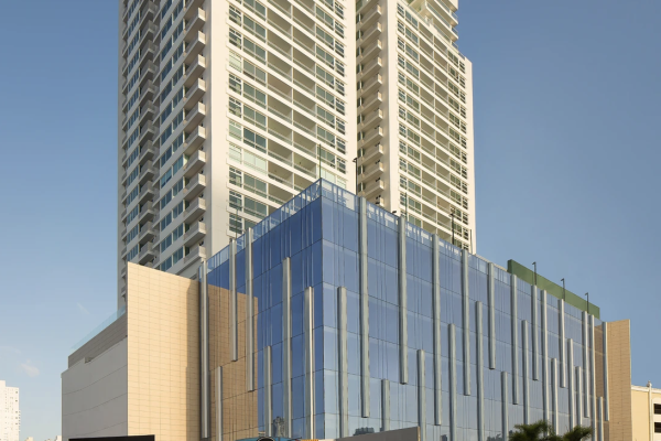 Venta de local comercial en the towers business
