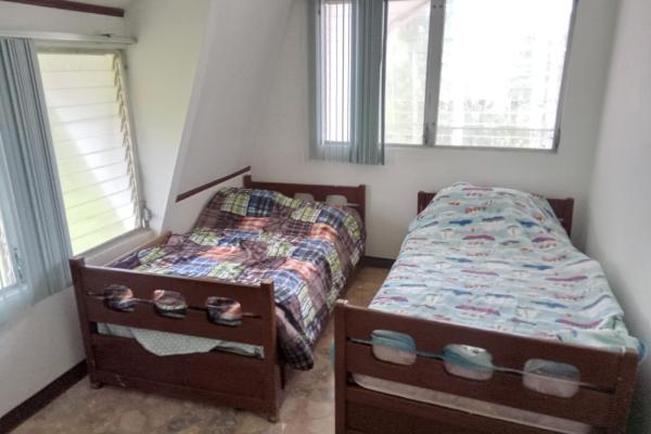 Altos de cerro azul house for rent