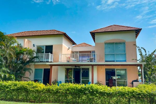 Venta de town house en costa blanca golf & villas decameron