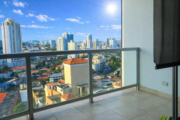 Venta de apartamento en ph oasis tower, san francisco
