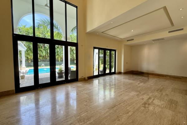 Venta de casa en fairway estates santa maria