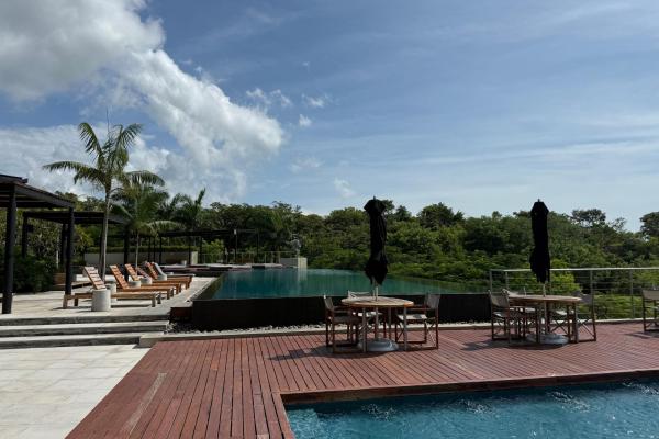 Apartamento frente al mar en la comunidad residencial de san carlos
