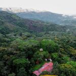 Hermosa casa y finca de café fuera de la red