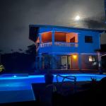 Ocean view villa with 6 apartments and pool