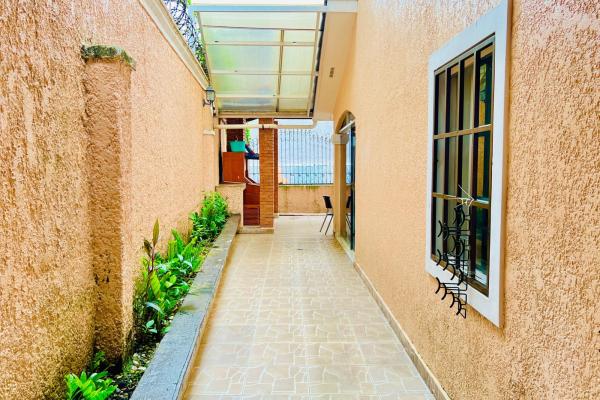 Casa en venta en altos de panamá, fuente del fresno