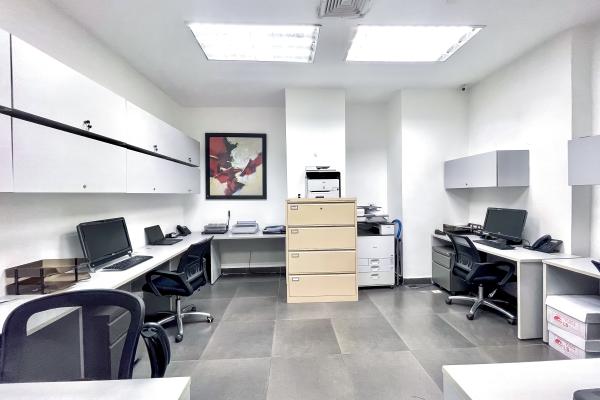 Office for sale in office one, obarrio