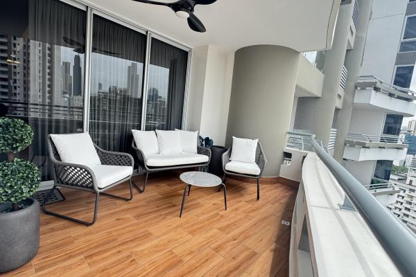 Venta de apartamento en ph luxor torre 400