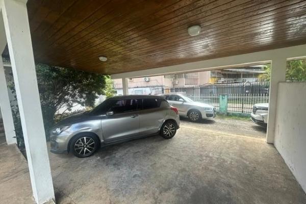 Venta terreno con casa en el carmen de 1,336.95m2