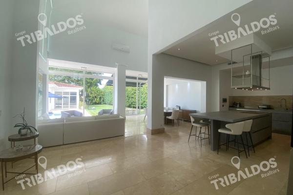 Sale of house in santa maria