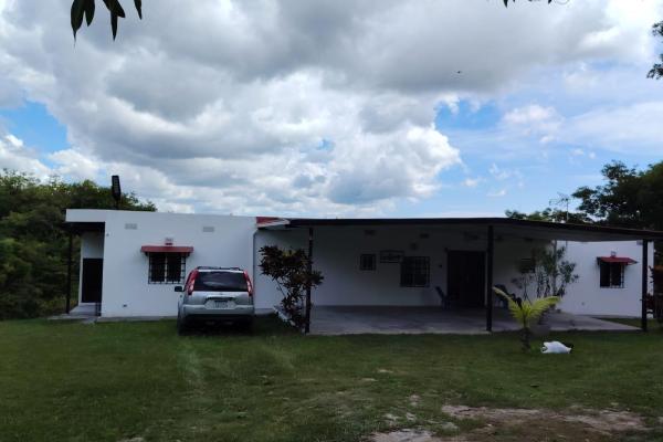 Casa con piscina, jacuzzi y espectaculares vistas a la montaña en el higo