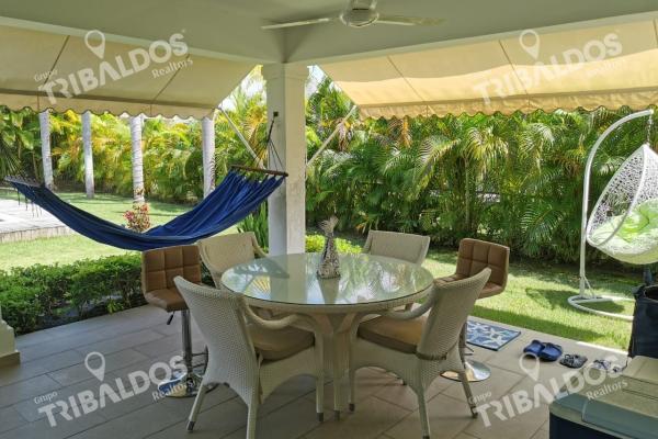 Bijao beach club & residences