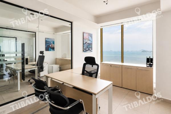 Furnished office for sale bicsa, 455 m² 8 parking