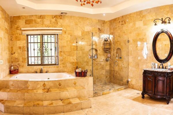 Casa en venta en la alameda con piscina y paneles