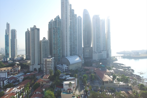 Venta de apartamento en ph torre del parque
