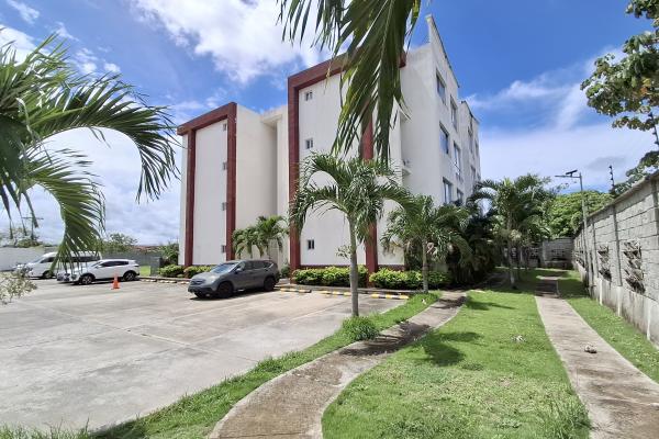 Venta de terreno en las acacias con anteproyecto