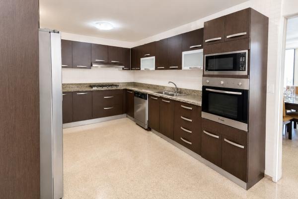 Venta de apartamento con vista al mar en punta paitilla