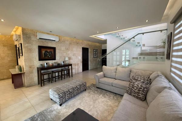 House for sale in villa valencia, south coast