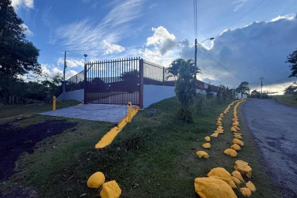 Amplia y completa casa residencial