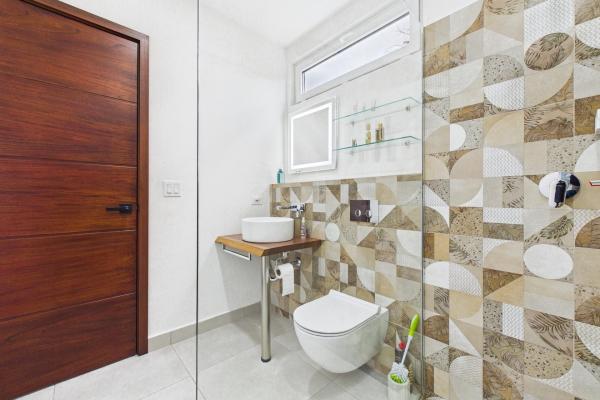 Hermosa casa moderna de 2 dormitorios con piscina