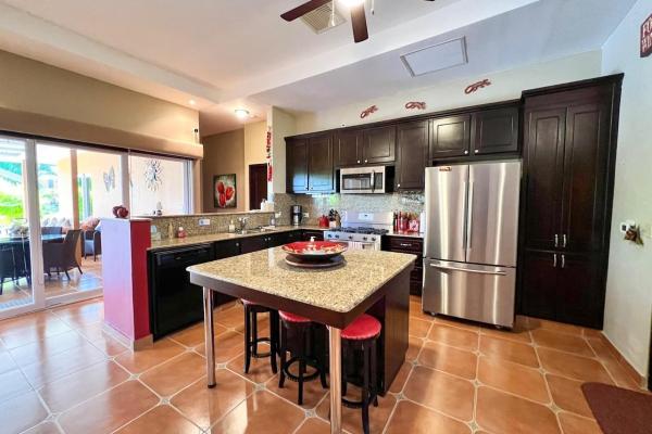 Hermosa casa privada en venta en coronado.