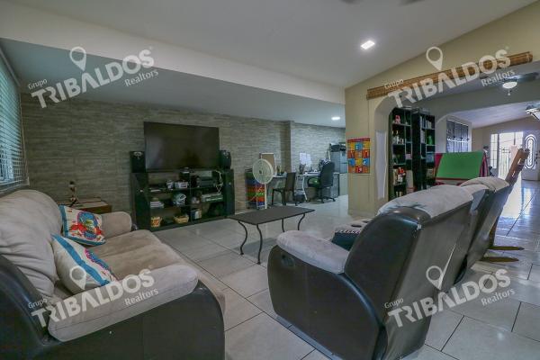 Venta de casa en brisas del golf