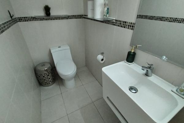 House for sale in villa tivoli, brisas del golf.