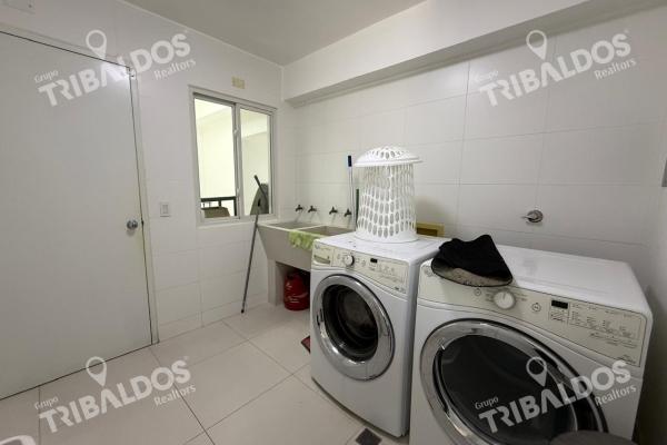 Sale of house in santa maria