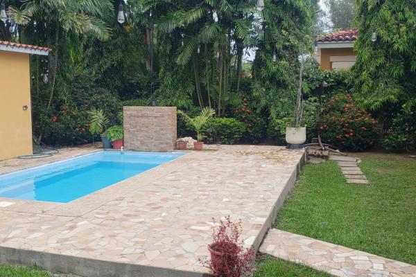 Hermosa casa tropical